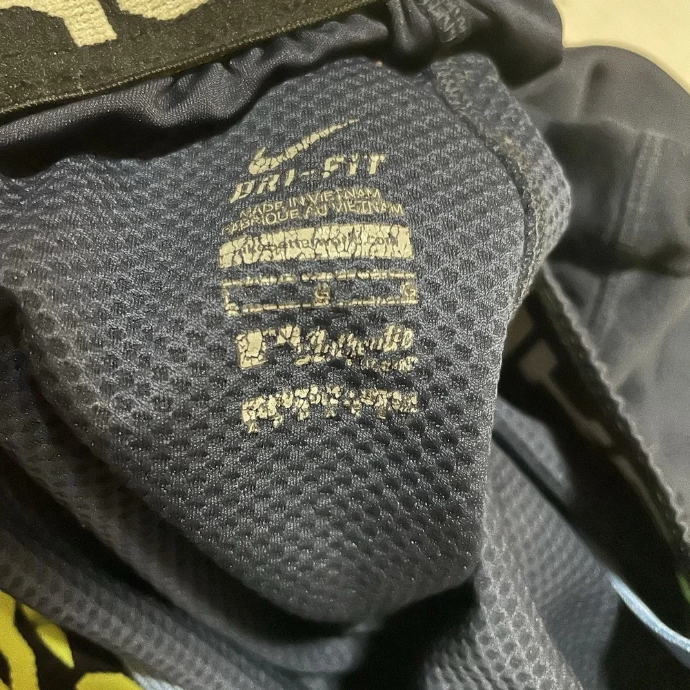 Nike pre owned